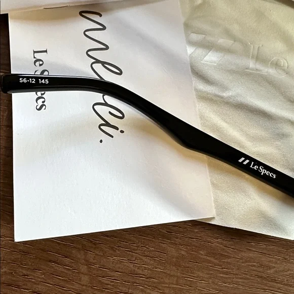 Le Specs Drizzle Black Light Brown  Mono Sunglasses - Picture 8 of 12